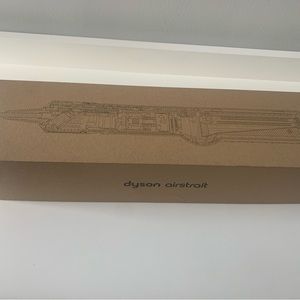 Dyson Airstraight